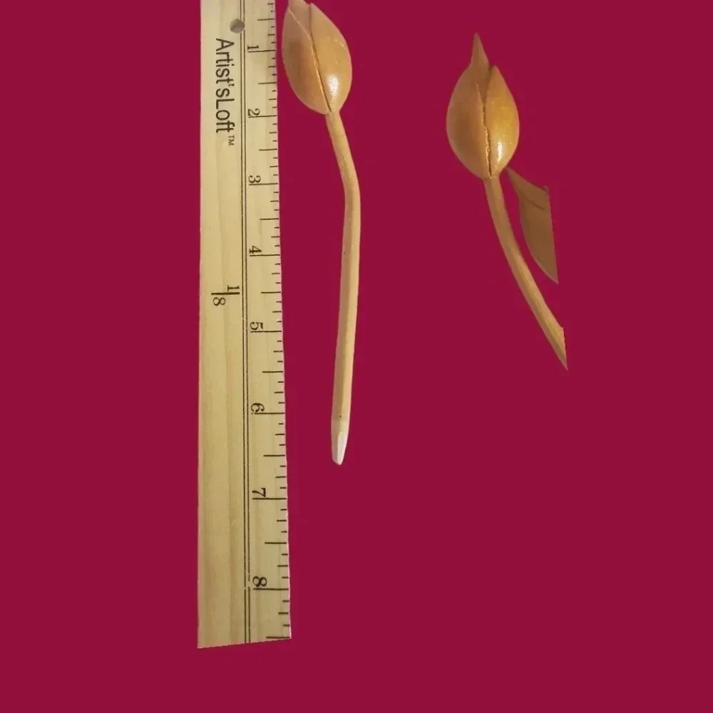 Mid century modern monkey pod wooden  floral arrangement
